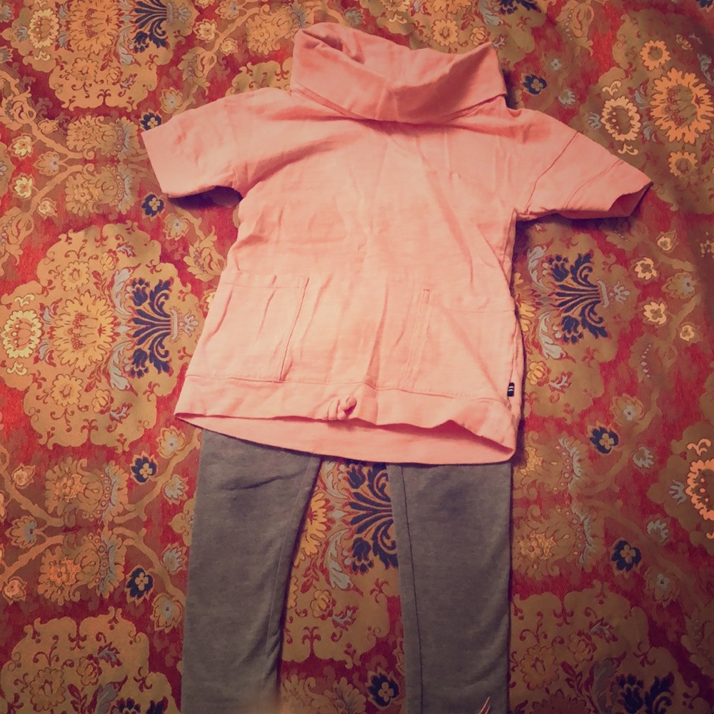 Nautica 3T Set.  Leggings with short sleeve shirt